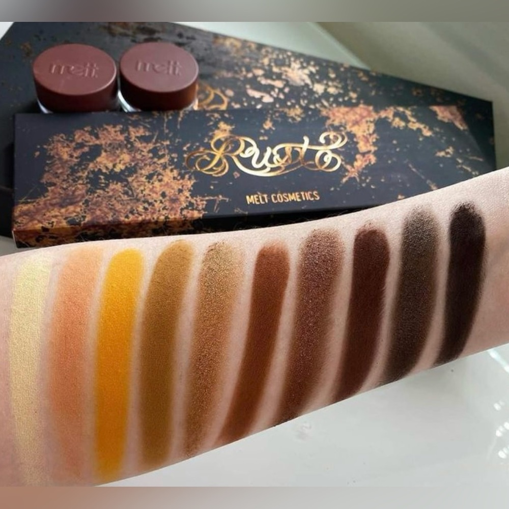 MELT COSMETICS Rust Eyeshadow Palette - Picture 11 of 14